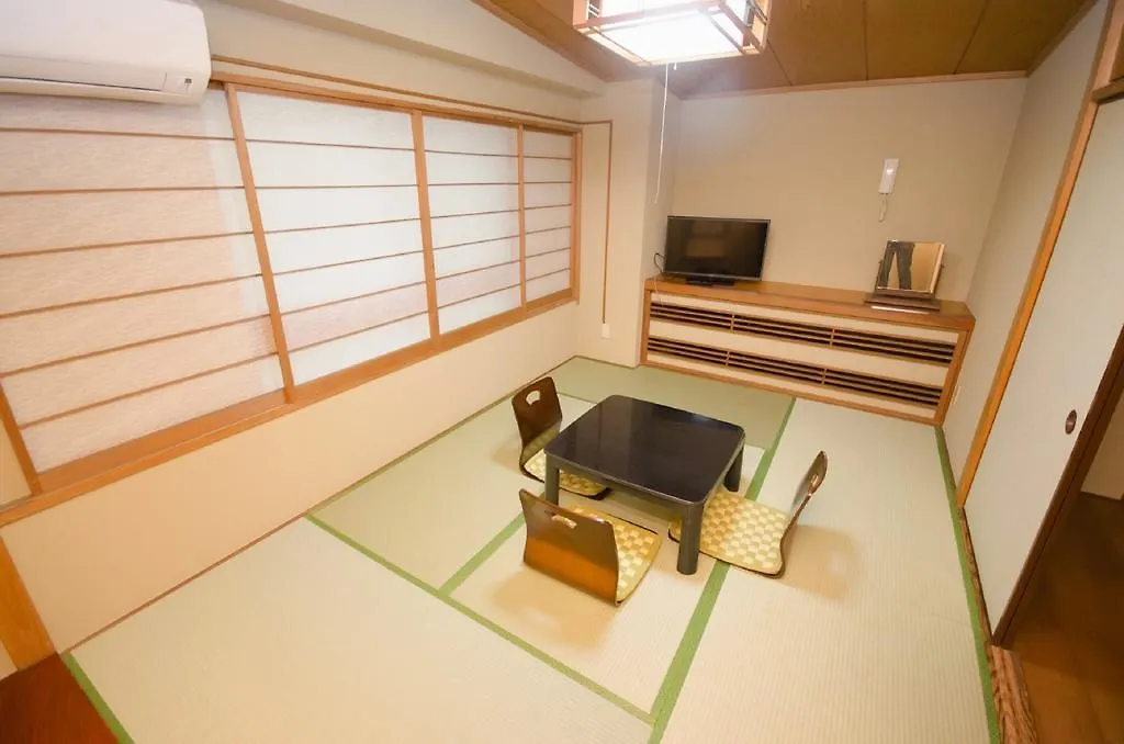 Tokyo Sumidagawa Youth Hostel 0*,